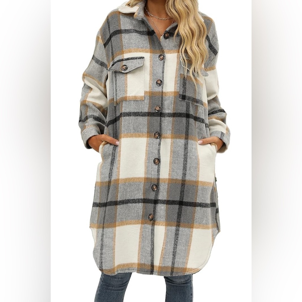 Size large, women's jacket with pockets